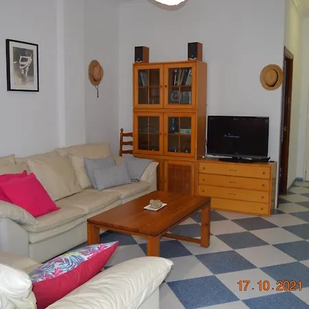 Vakantiehuis Casa A 20 Metros De La Playa En Dénia