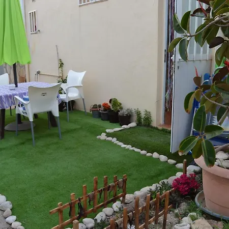 Casa A 20 Metros De La Playa En Vakantiehuis Dénia